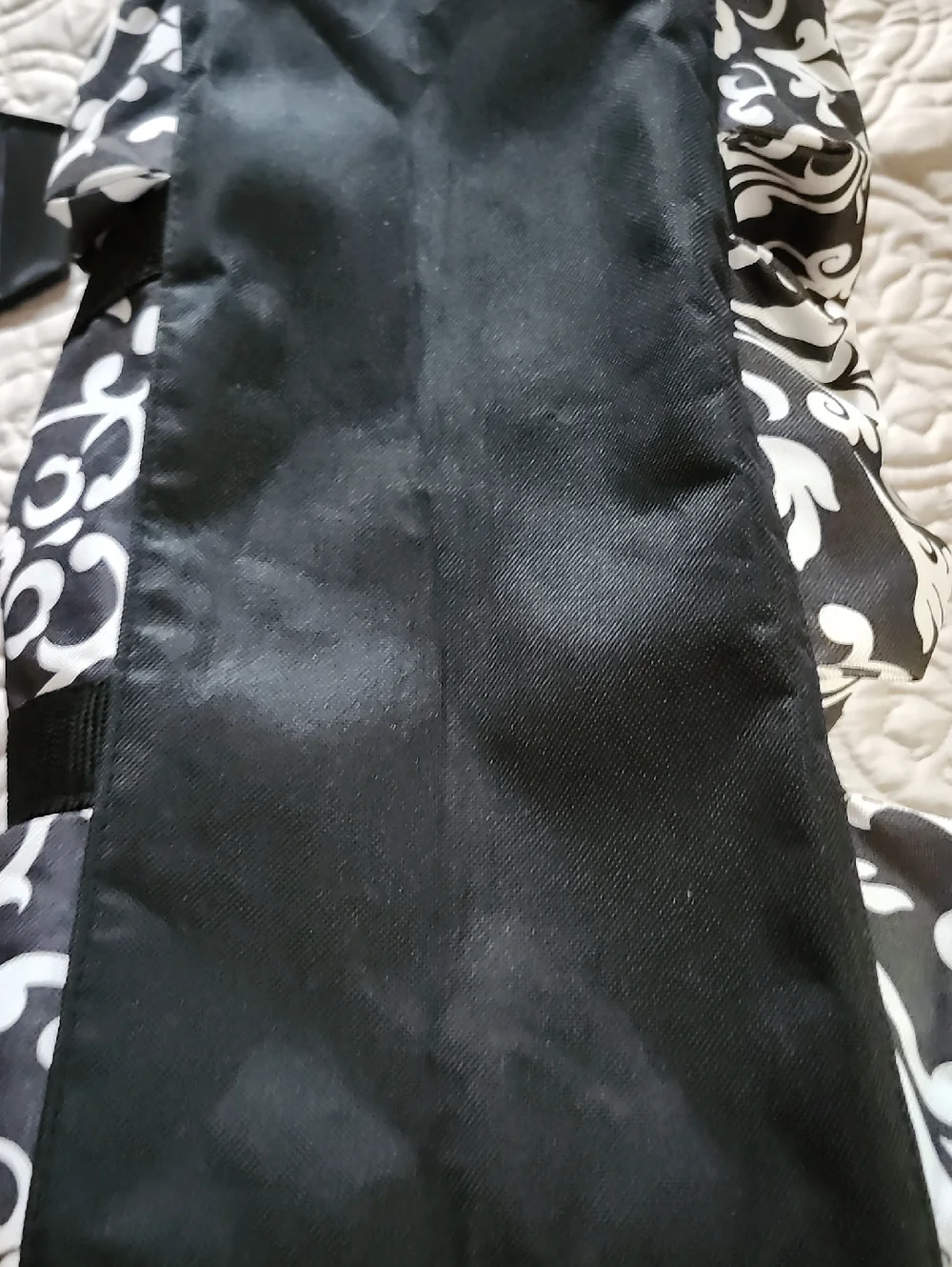 Thirty One Black & White Patterned Tote Bag With Multiple Pockets & 2 Straps - Picture 6 of 6